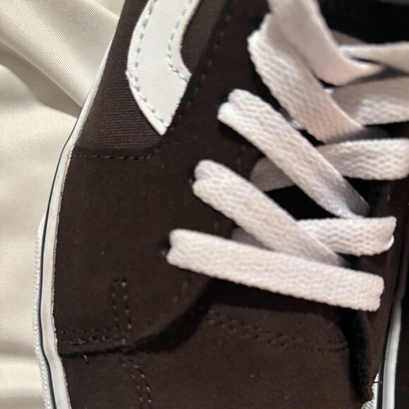 Vans Mid-Top Moon and Stars - Picture 5 of 7